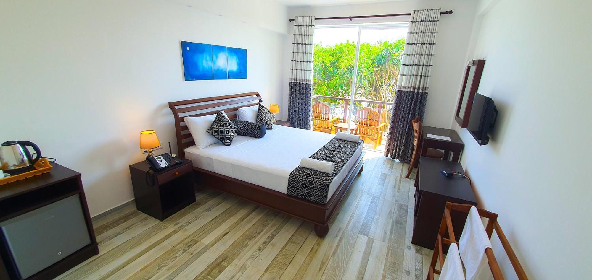 Ara Beach Resort Mirissa Esterno foto
