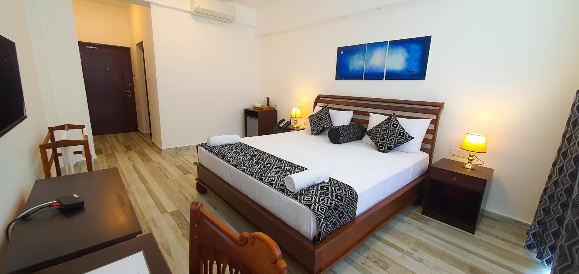 Ara Beach Resort Mirissa Esterno foto