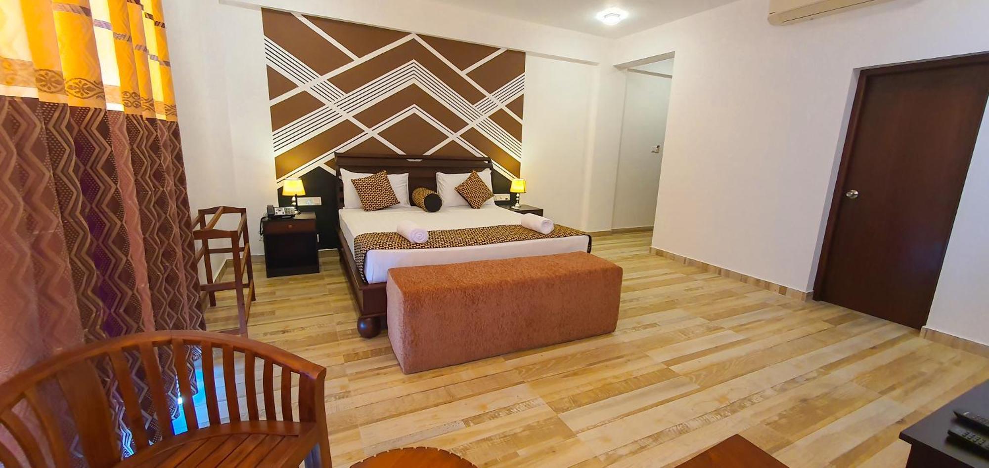 Ara Beach Resort Mirissa Esterno foto